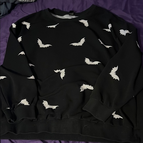 SHEIN Sweaters - Bat Crew Neck